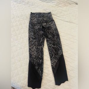 Lululemon leggings